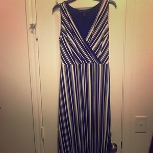 White House/Black Market Sun Dress